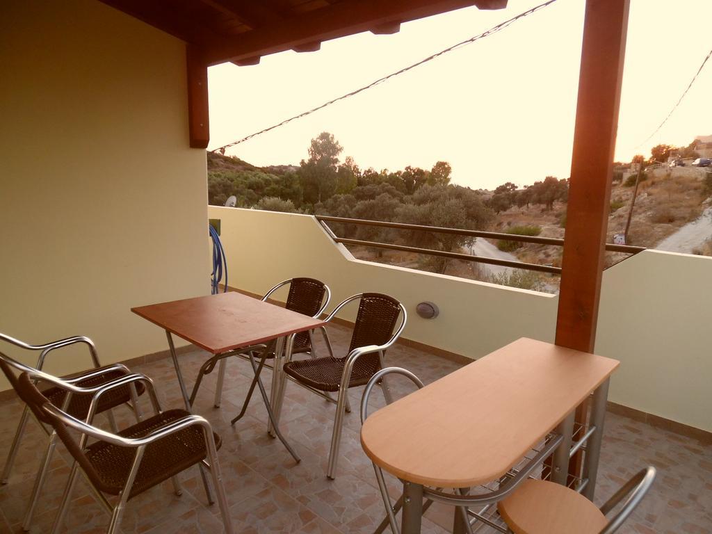Artemis Appartments Pitsidia Ngoại thất bức ảnh